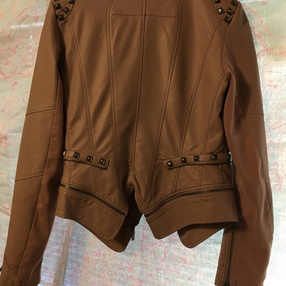Pink leather jacket - Picture 2 of 2